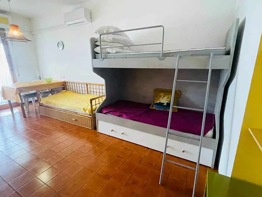 Immagine 5 di Appartamento in vendita  in VIA VENETO a Rosignano Marittimo