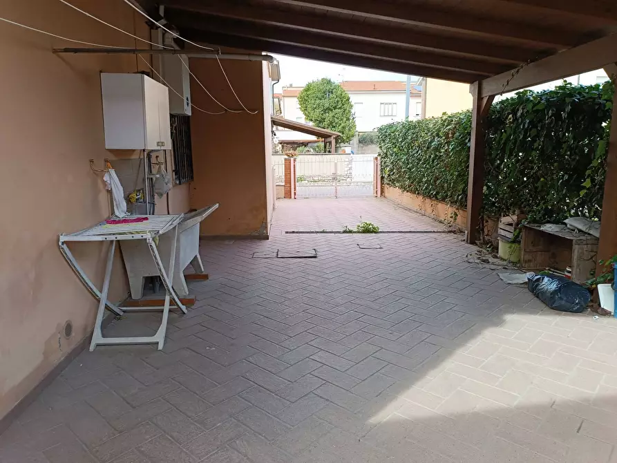 Immagine 8 di Casa indipendente in vendita  in Via A. Grandi a Cascina