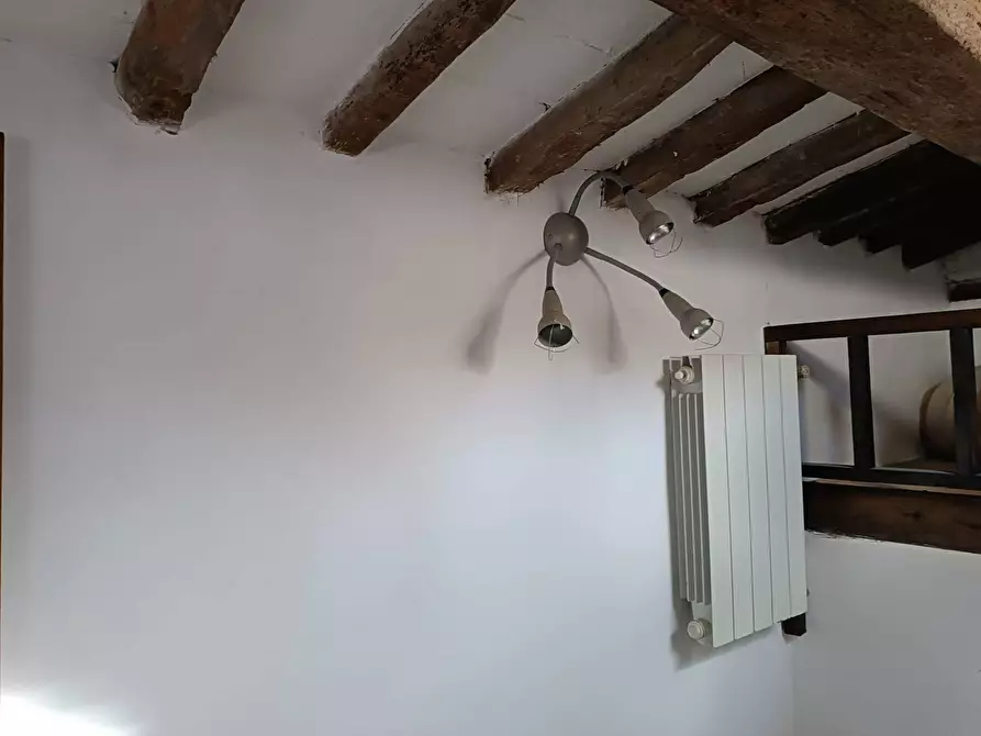 Immagine 22 di Casa indipendente in vendita  in Via Gian Battista Vico a Lajatico