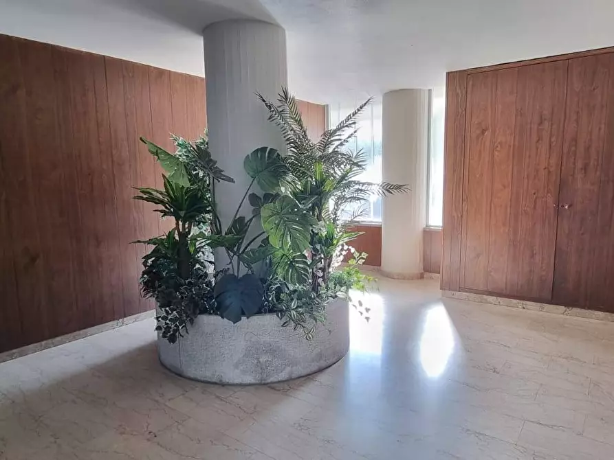 Immagine 2 di Appartamento in vendita  in VIA POMPONAZZI a Bologna