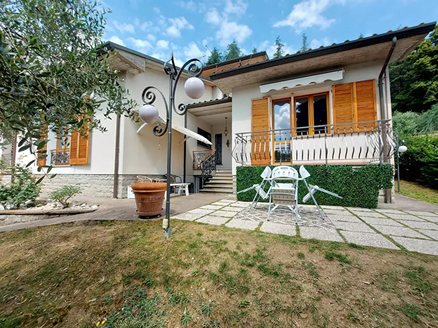 Immagine 4 di Villa in vendita  in via carnelli a Modigliana