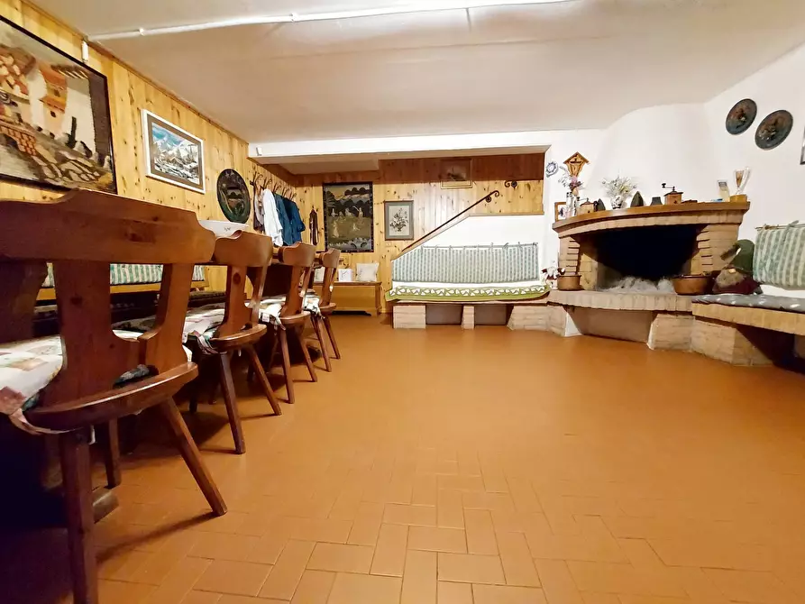 Immagine 23 di Villa in vendita  in via carnelli a Modigliana