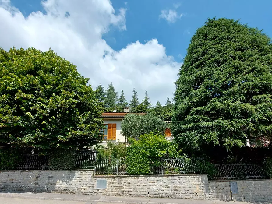 Immagine 30 di Villa in vendita  in via carnelli a Modigliana