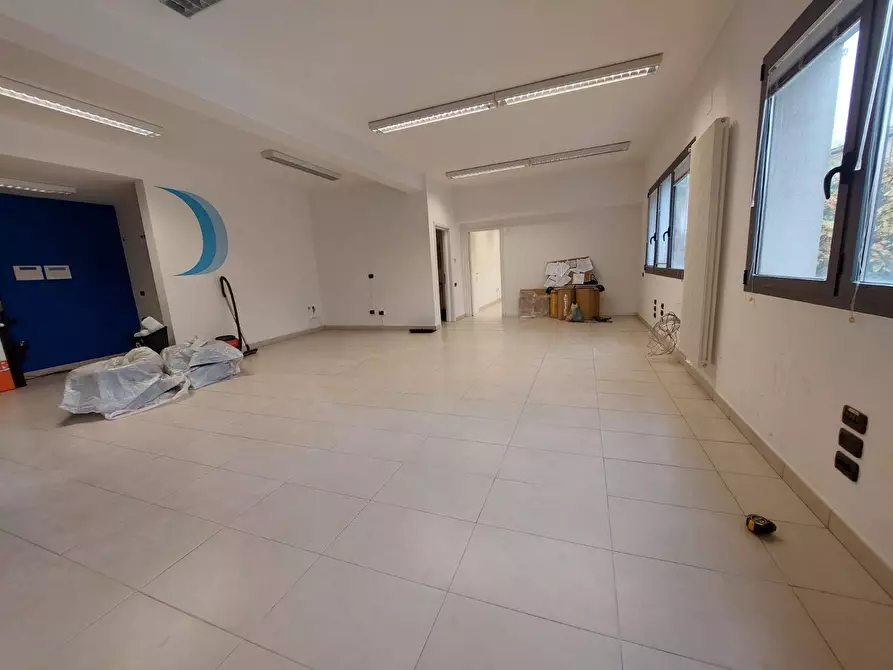 Immagine 1 di Loft/Open space in vendita  in SAN PIER TOMMASO a Bologna