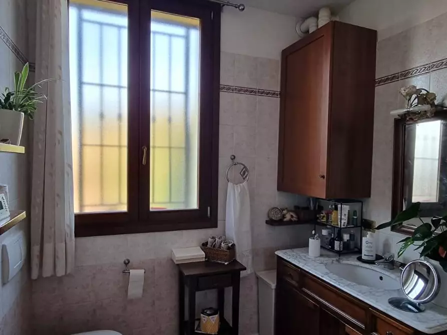 Immagine 18 di Villetta a schiera in vendita  in VIA BONORA a Castel Maggiore