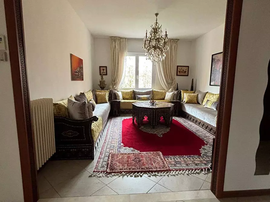 Immagine 3 di Appartamento in vendita  in VIA PADOVA a Bologna