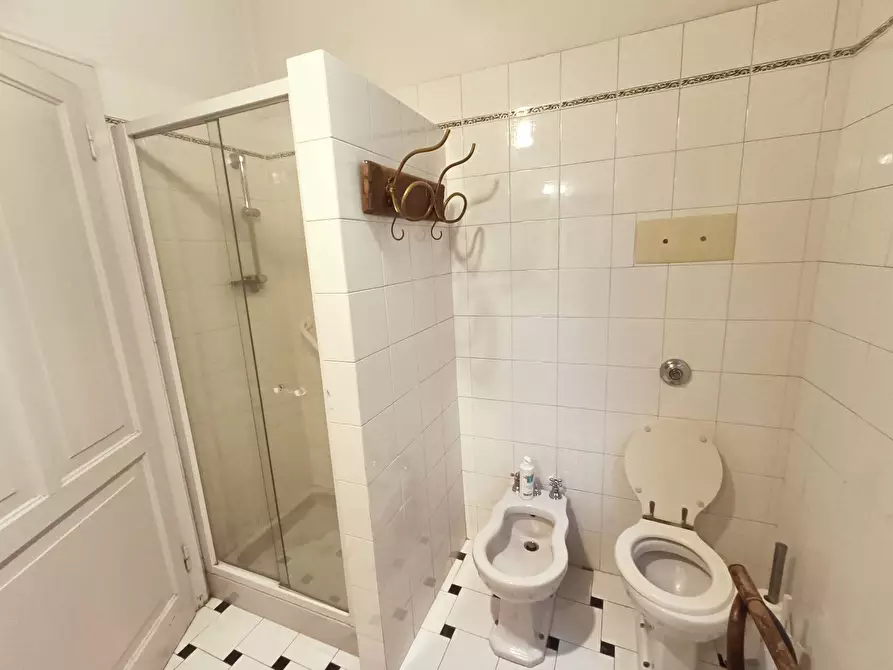 Immagine 13 di Appartamento in vendita  in Viale Aldini a Bologna