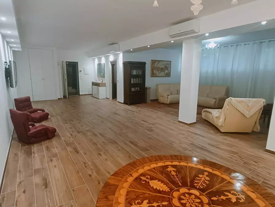 Immagine 6 di Ufficio in vendita  in VIA RENATO FUCINI a Casalecchio Di Reno