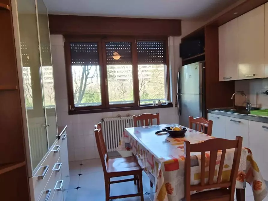 Immagine 5 di Appartamento in vendita  in VIA LONGHENA a Bologna