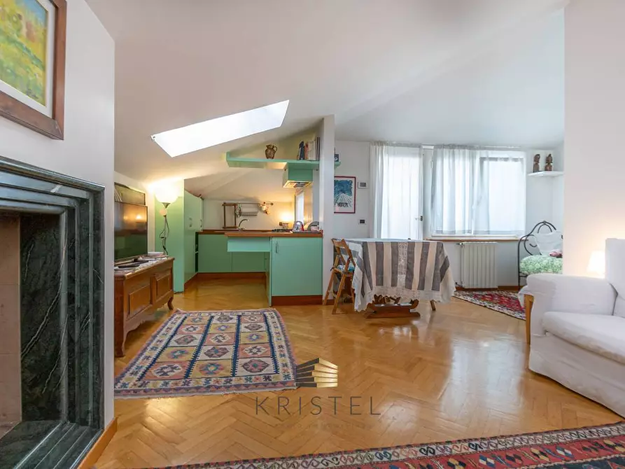 Immagine 26 di Villa in vendita  in VIA  MANZONI a Pescara