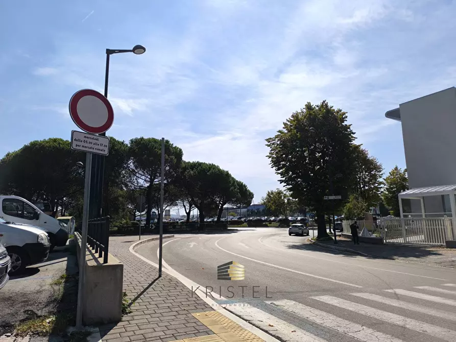Immagine 11 di Ufficio in affitto  in VIA MICHELANGELO a Pescara
