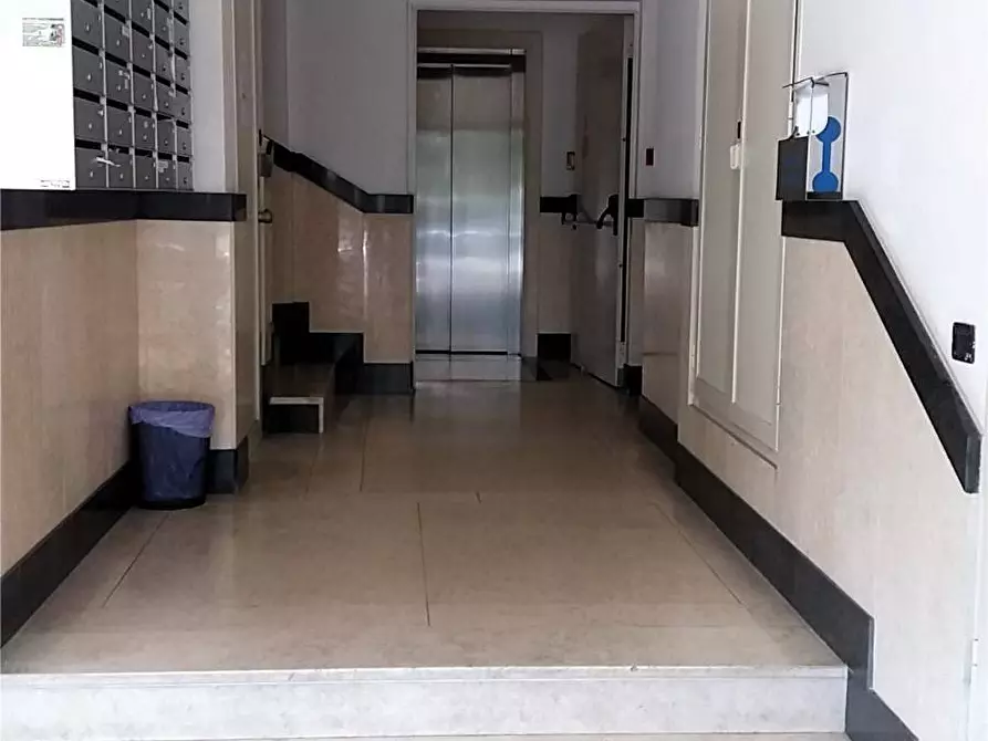 Immagine 10 di Ufficio in affitto  in VIA MICHELANGELO a Pescara