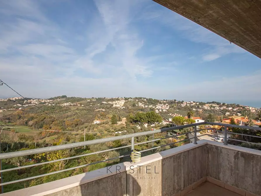 Immagine 28 di Appartamento in vendita  in Strada Vicinale San Michele a Pescara