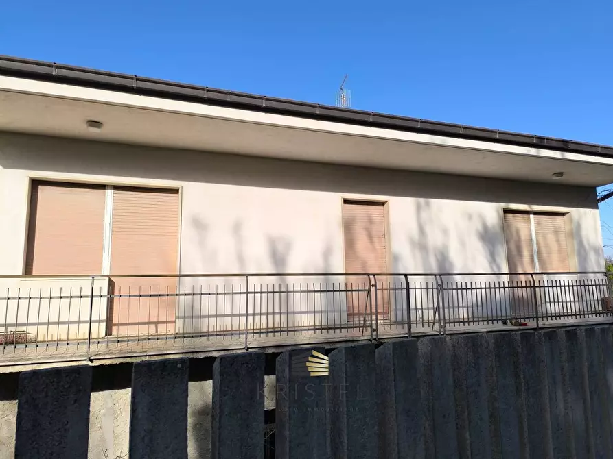 Immagine 6 di Casa indipendente in vendita  in STRADA FONTECHIARA a Chieti