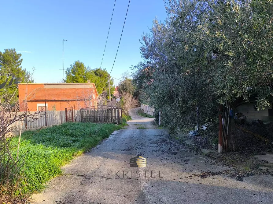 Immagine 5 di Casa indipendente in vendita  in STRADA FONTECHIARA a Chieti