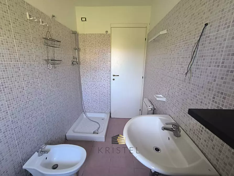 Immagine 8 di Appartamento in vendita  in VIA TRIGNO a San Giovanni Teatino