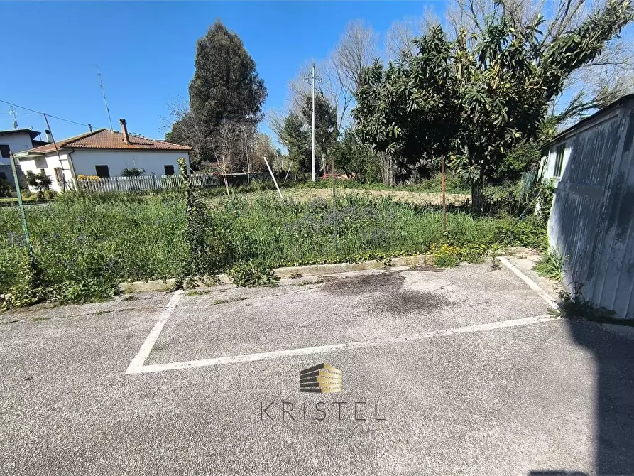 Immagine 16 di Appartamento in vendita  in VIA TRIGNO a San Giovanni Teatino