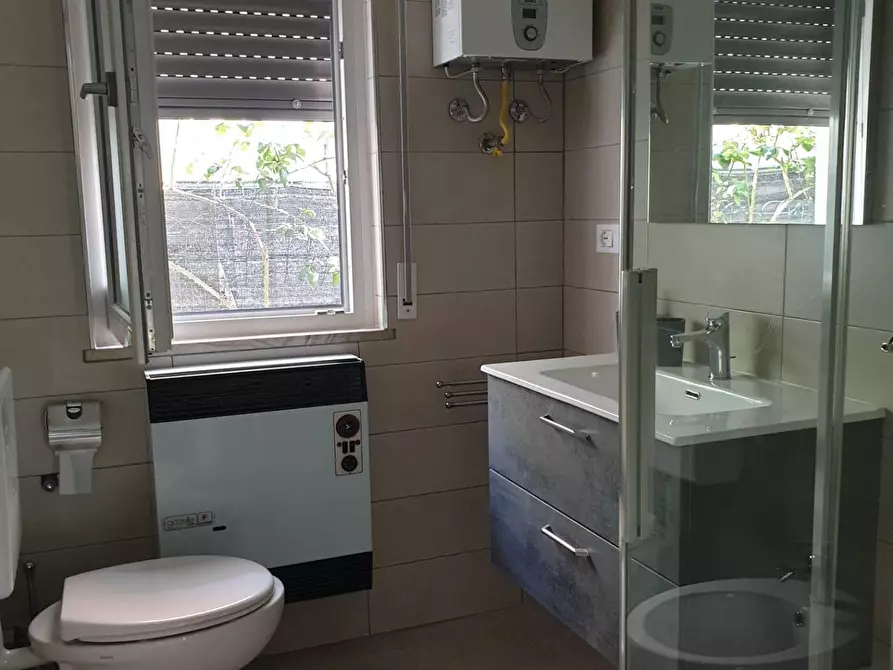 Immagine 7 di Casa indipendente in affitto  a Ronchi Dei Legionari