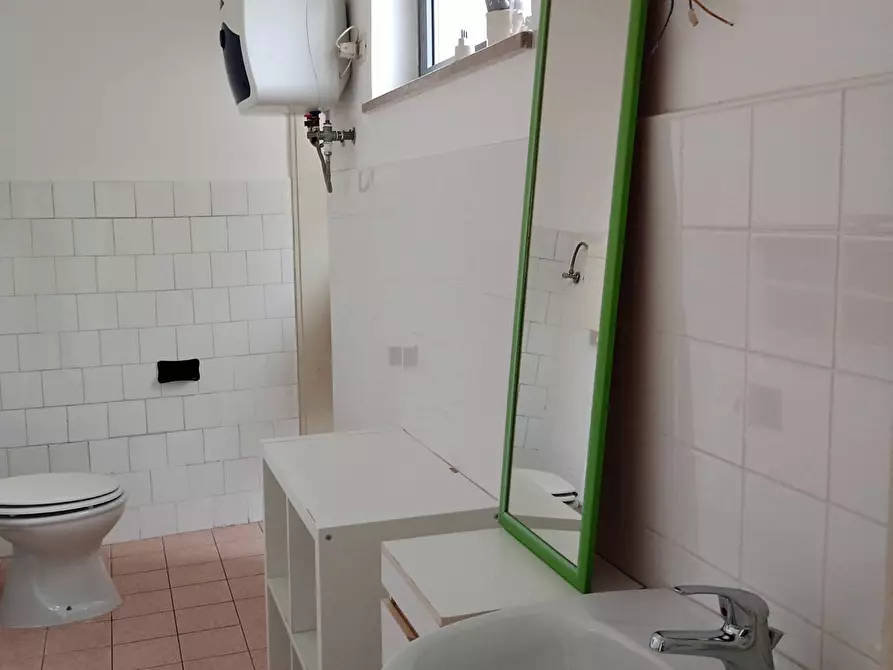 Immagine 5 di Ufficio in affitto  a Monfalcone