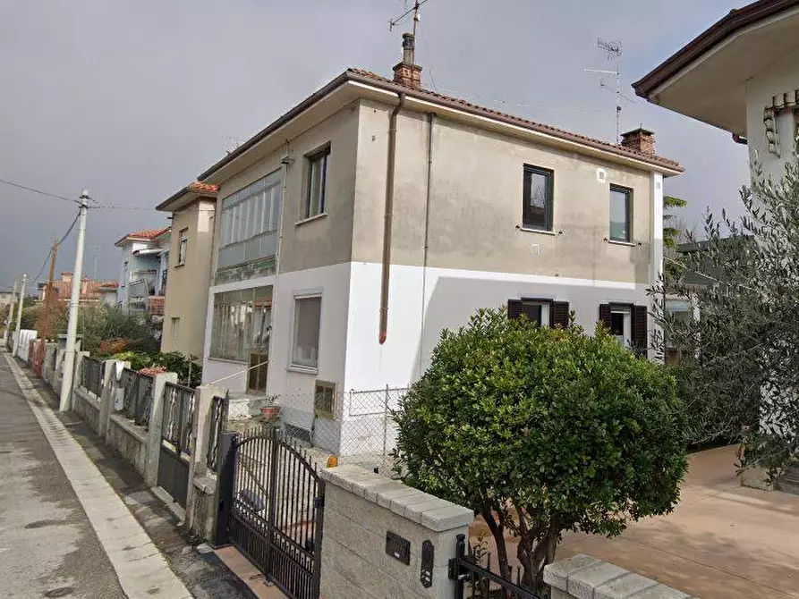 Immagine 4 di Appartamento in vendita  in VIA SAN ROCCO a Monfalcone