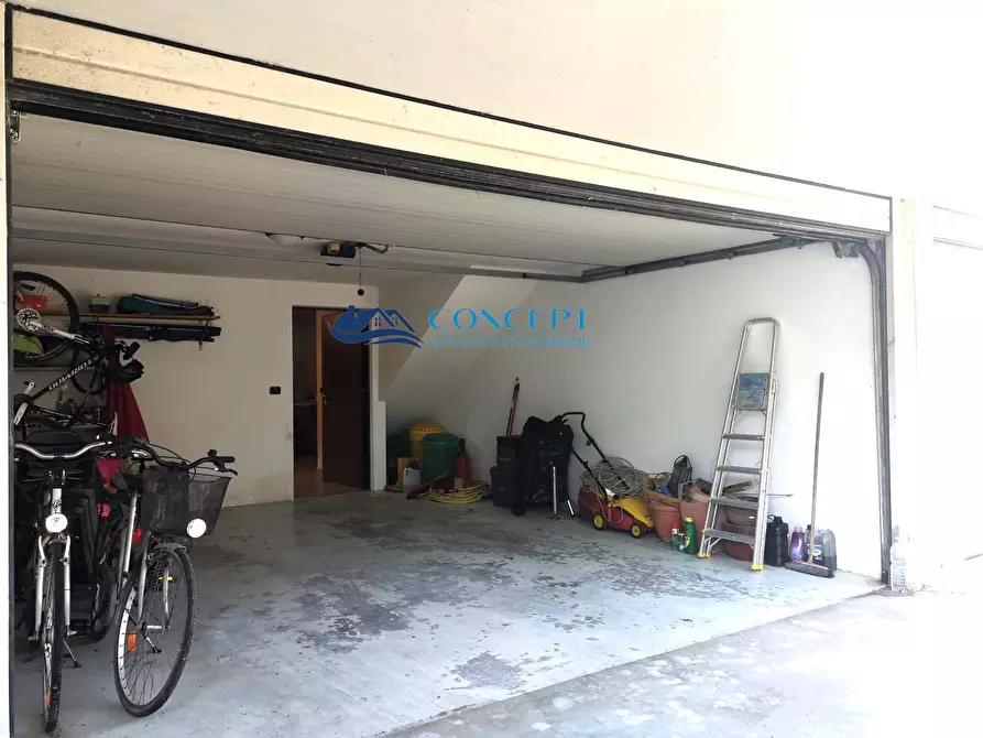 Immagine 20 di Casa bifamiliare in vendita  in via Roma a Martinsicuro