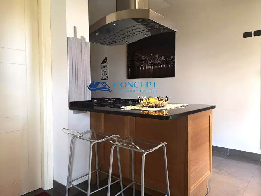 Immagine 6 di Casa bifamiliare in vendita  in via Roma a Martinsicuro