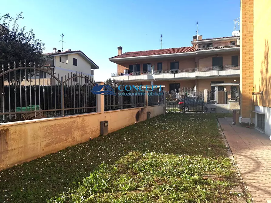 Immagine 22 di Casa bifamiliare in vendita  in via Roma a Martinsicuro