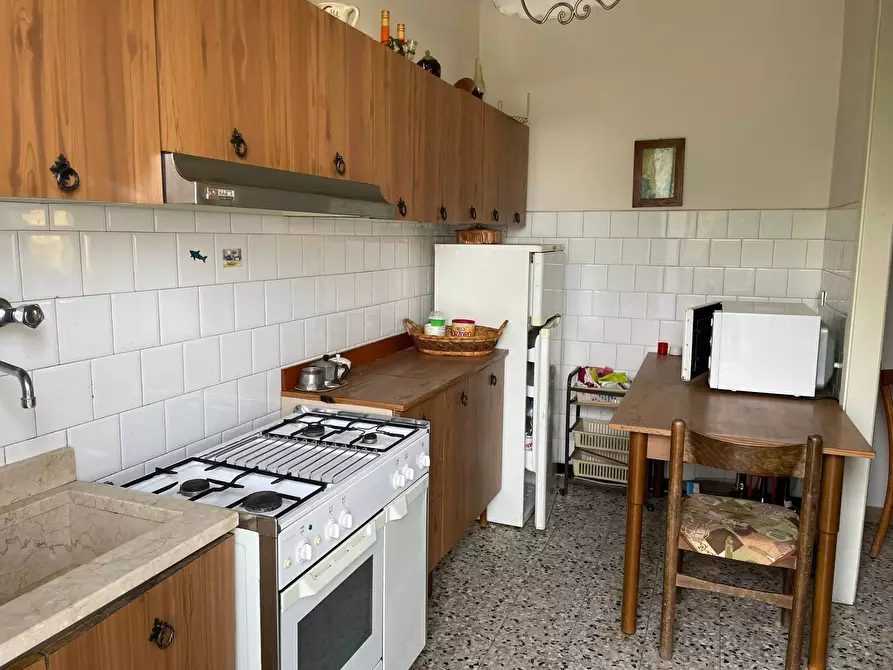 Immagine 25 di Casa indipendente in vendita  in via valpolicella a Sant'ambrogio Di Valpolicella