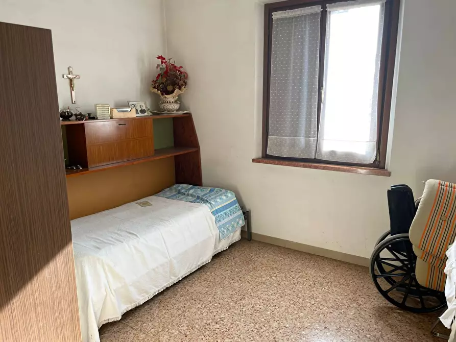 Immagine 27 di Casa indipendente in vendita  in via valpolicella a Sant'ambrogio Di Valpolicella