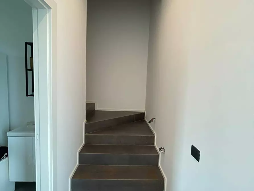 Immagine 21 di Villa in vendita  in via Danzia a Affi