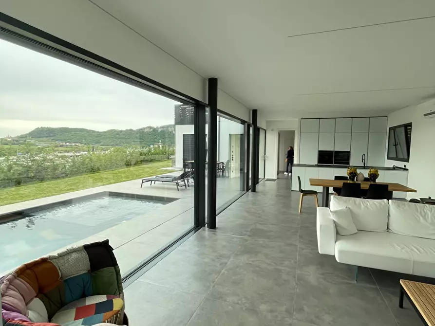 Immagine 29 di Villa in vendita  in via Danzia a Affi