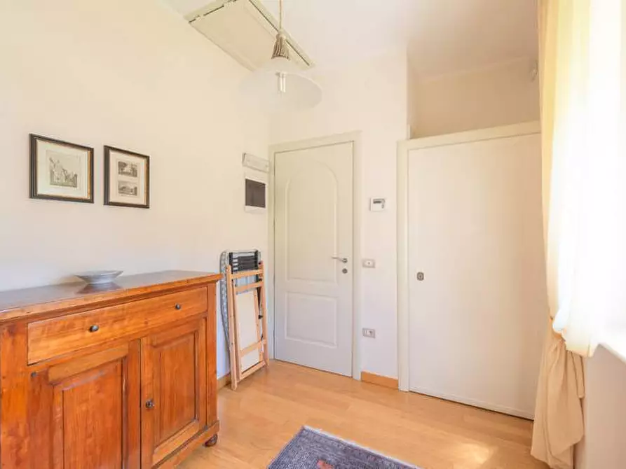 Immagine 22 di Villa in vendita  in VIA PAOLO FARINATI a Garda