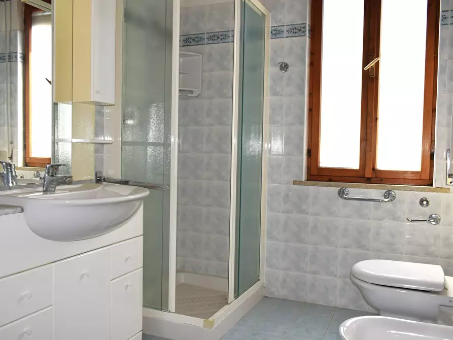 Immagine 20 di Casa indipendente in vendita  a Costermano sul Garda