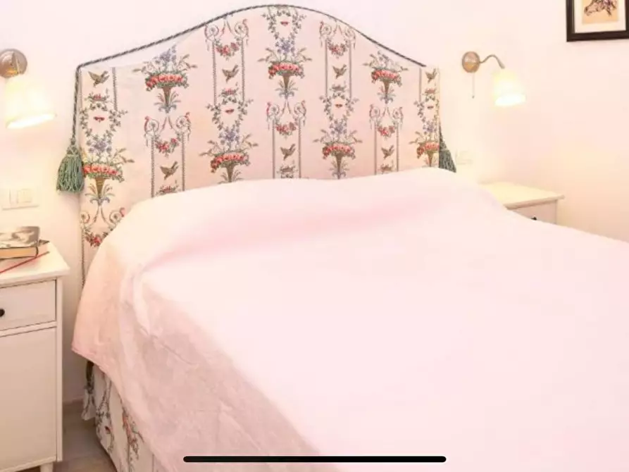 Immagine 25 di Villa in affitto  in VIA CASARETTI a Bardolino