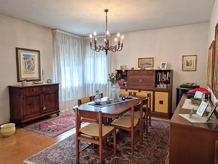 Immagine 4 di Appartamento in vendita  in Via Amedeo Carisio a Verona