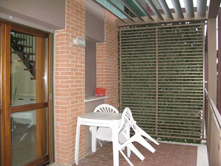 Immagine 13 di Appartamento in vendita  in viale tirreno a Pisa