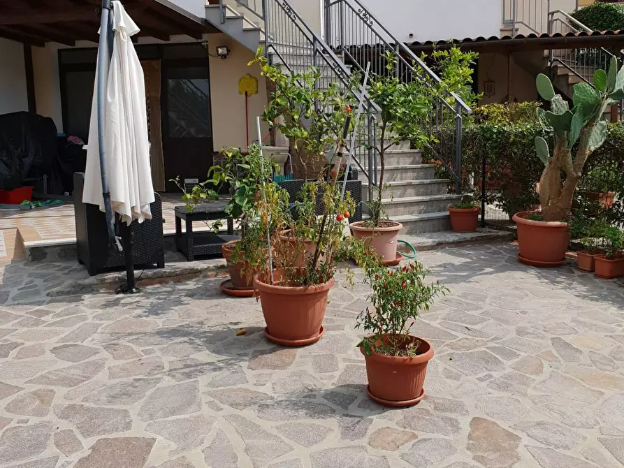 Immagine 2 di Villetta a schiera in vendita  in piazza battisti a Crespina Lorenzana