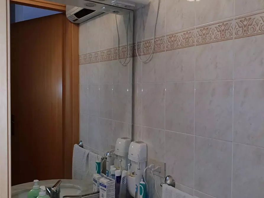 Immagine 10 di Villetta a schiera in vendita  in piazza battisti a Crespina Lorenzana