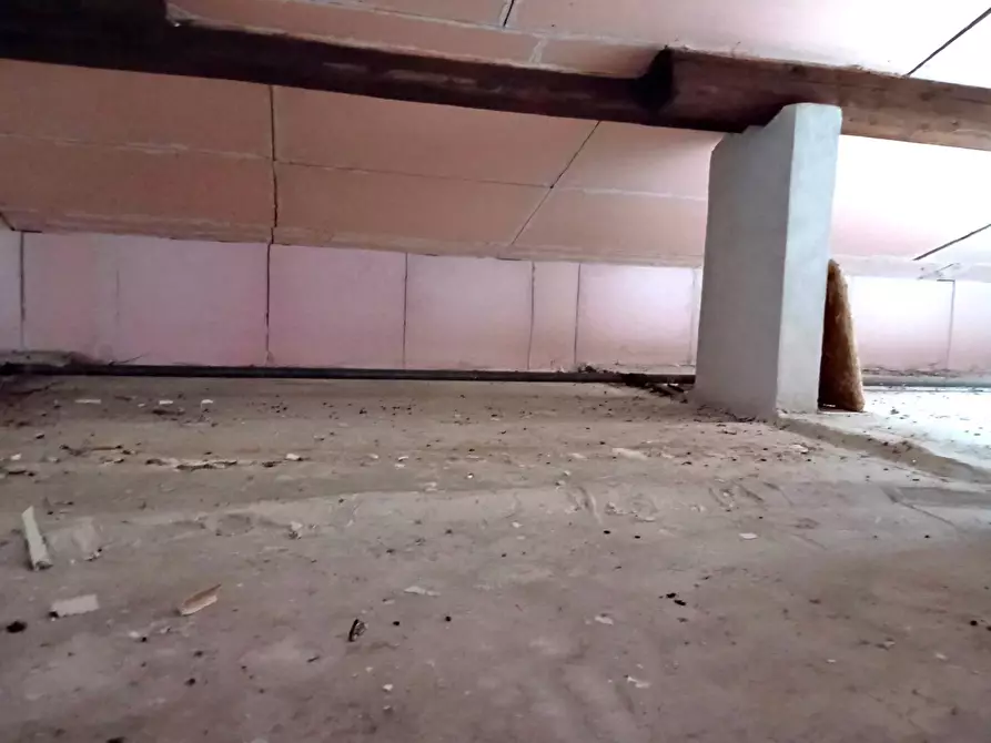 Immagine 20 di Appartamento in vendita  in via luigi galvani a Pontedera