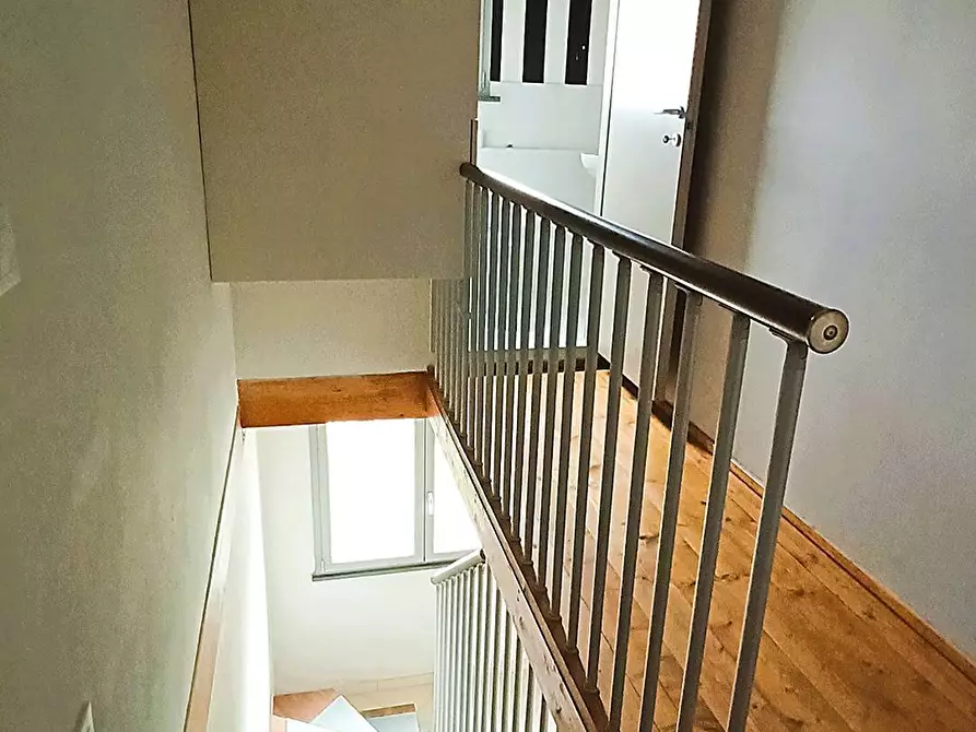 Immagine 12 di Appartamento in vendita  in via fermi a Ponsacco