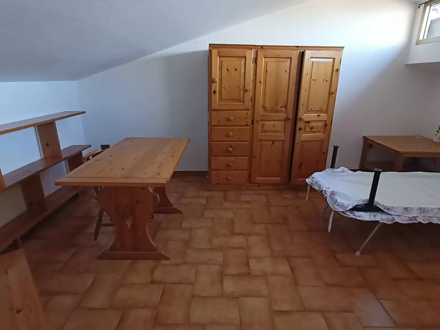 Immagine 21 di Appartamento in vendita  in piazza la pira a Palaia