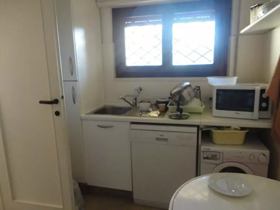 Immagine 5 di Appartamento in affitto  a Forte Dei Marmi