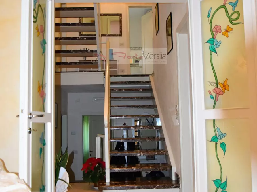 Immagine 10 di Villa in affitto  a Forte Dei Marmi