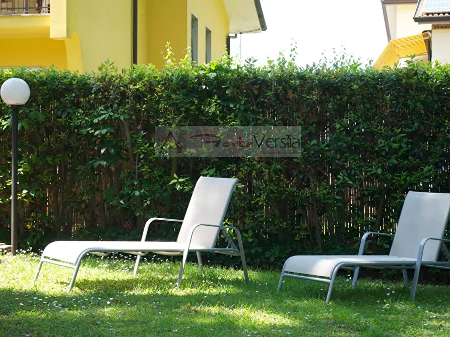 Immagine 5 di Villa in affitto  a Montignoso