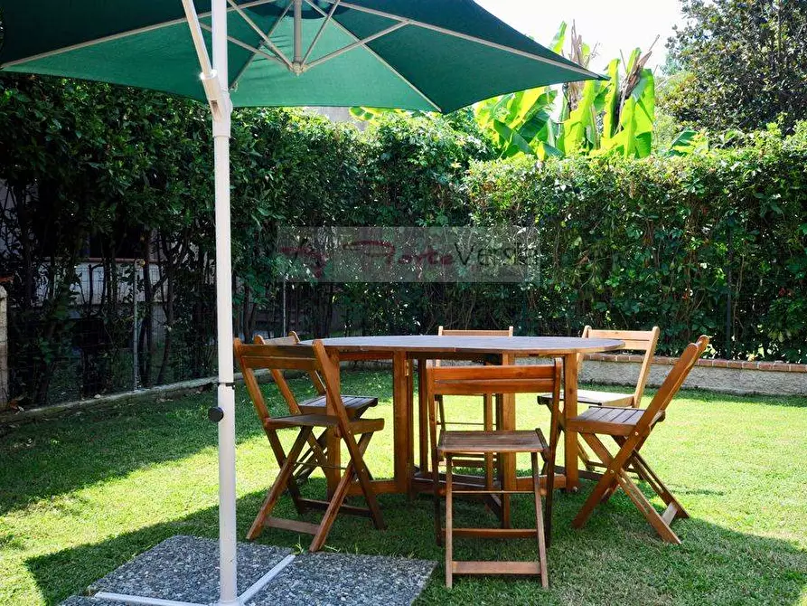 Immagine 4 di Villetta a schiera in affitto  a Seravezza