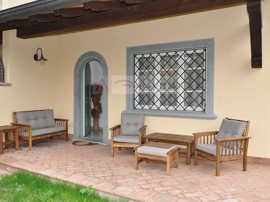 Immagine 2 di Villetta a schiera in affitto  a Seravezza