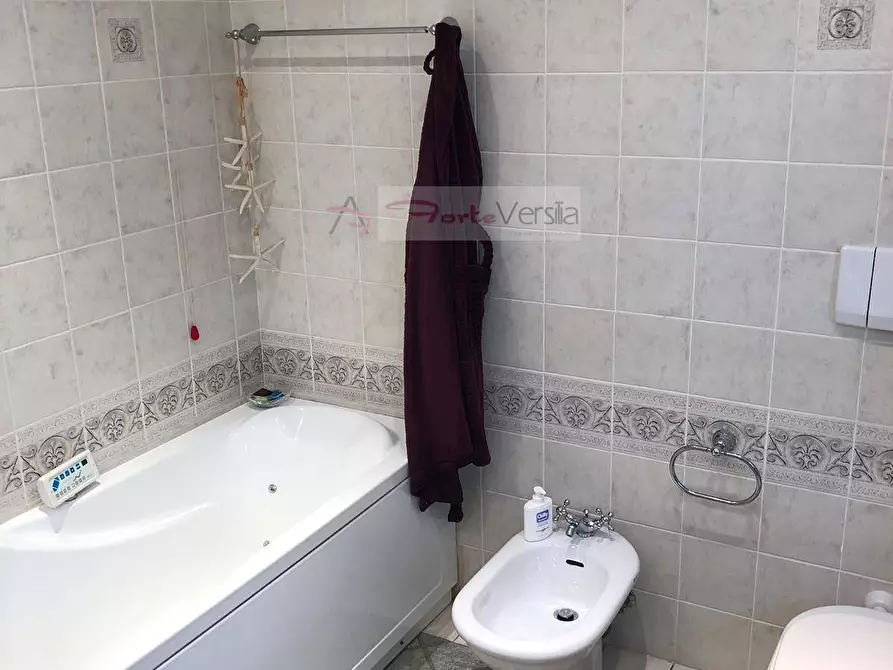 Immagine 15 di Villa in affitto  a Forte Dei Marmi