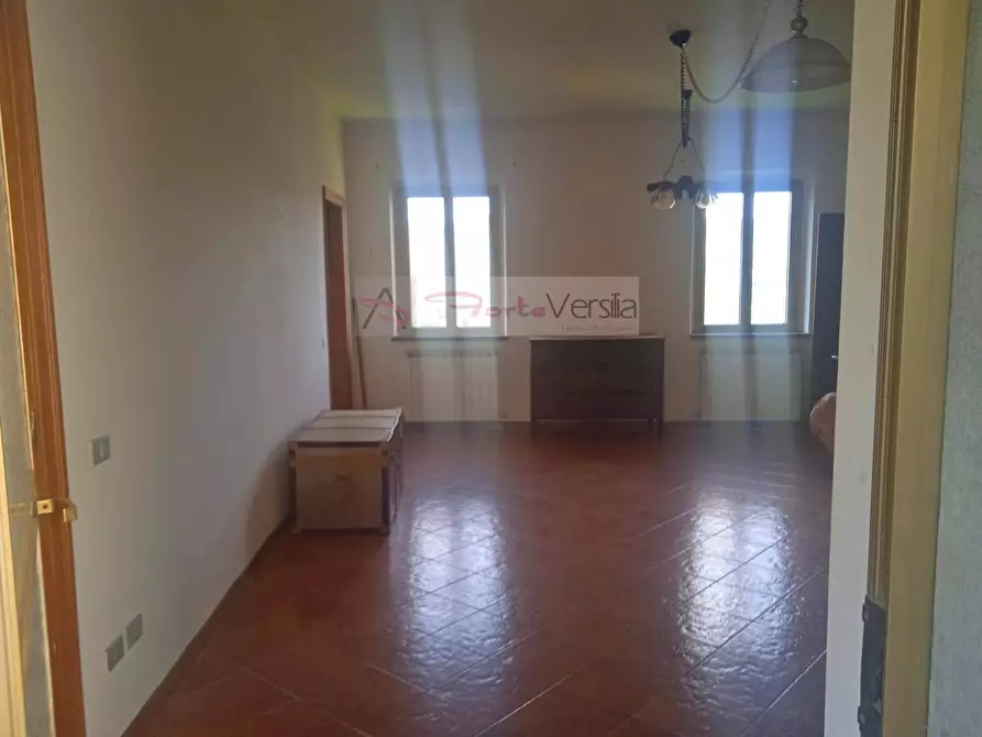 Immagine 30 di Rustico / casale in vendita  a Camaiore