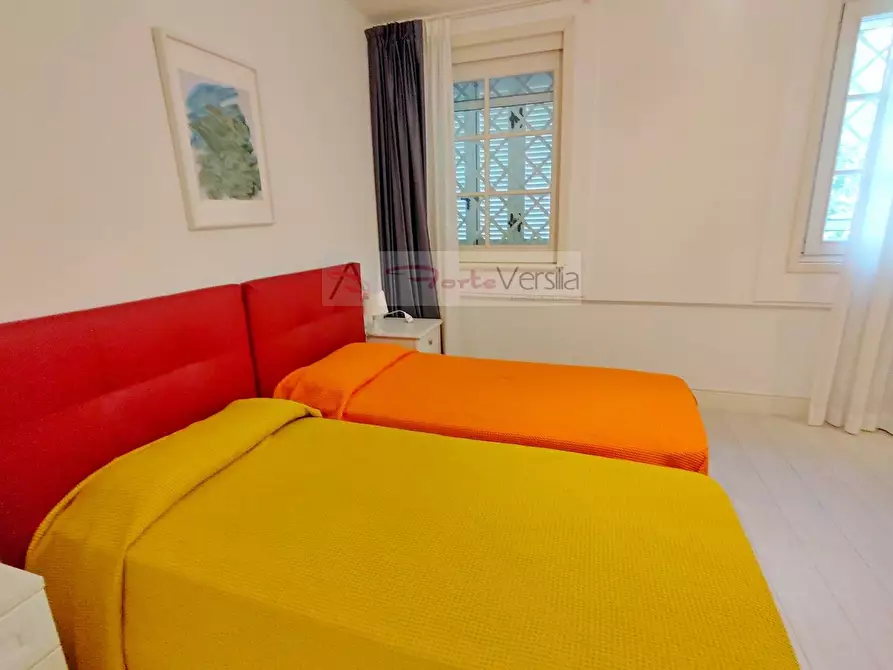 Immagine 26 di Villa in vendita  a Forte Dei Marmi