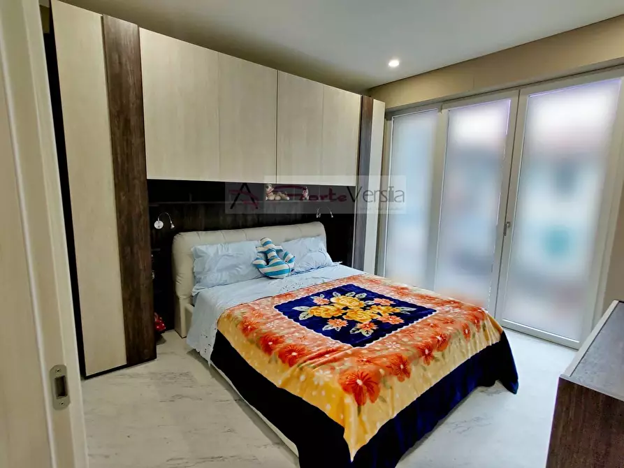 Immagine 14 di Appartamento in vendita  a Pietrasanta